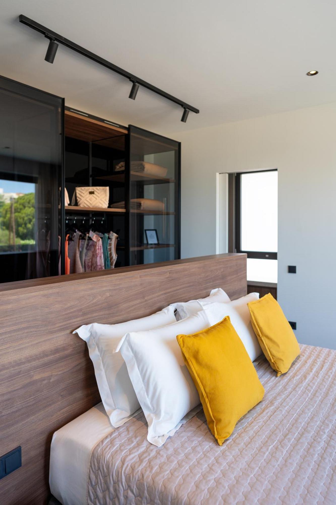 Momentum Villas Ялисос Екстериор снимка