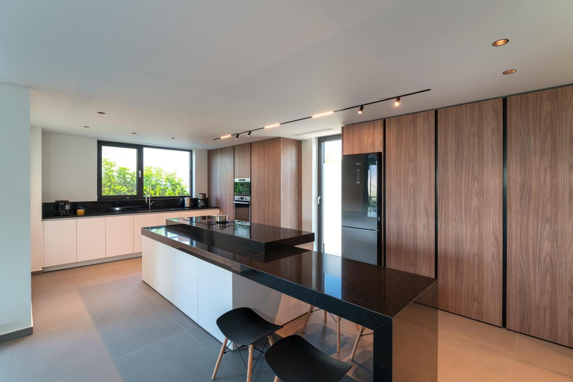 Momentum Villas Ялисос Екстериор снимка