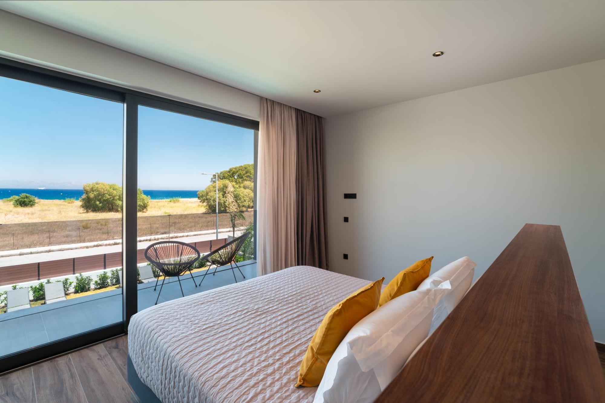 Momentum Villas Ялисос Екстериор снимка