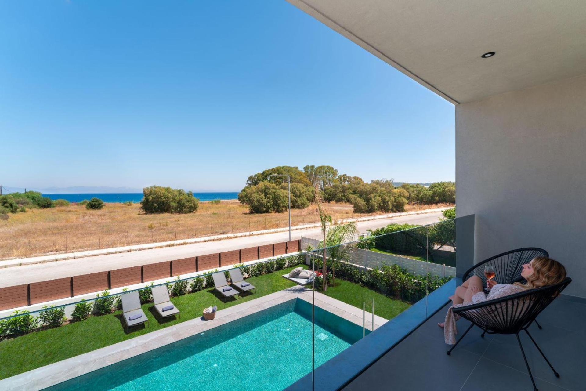Momentum Villas Ялисос Екстериор снимка